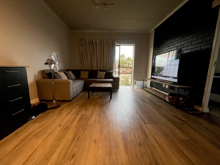 2 Bedroom Property for Sale in Buh Rein Estate Western Cape